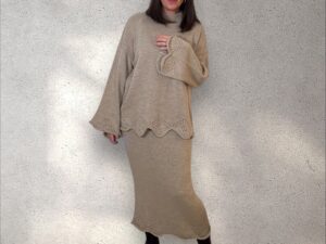 Zweiteiler Strick - Pullover & Rock „Welle“