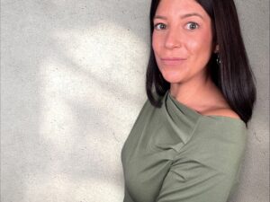 Asymmetrisches Longshirt khaki