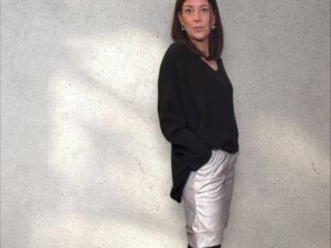 Lässige Kunstledershorts in Silber